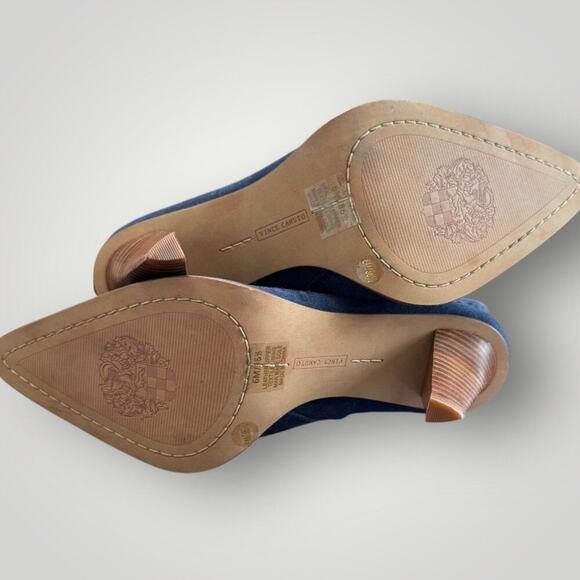 New Vince Camuto YOLANDAL Booties Lazer Cut Blue Suede w/ Zipper, Wm's 6 - Picture 4 of 10